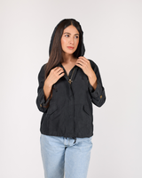 CHAMARRA LIGERA CON GORRO