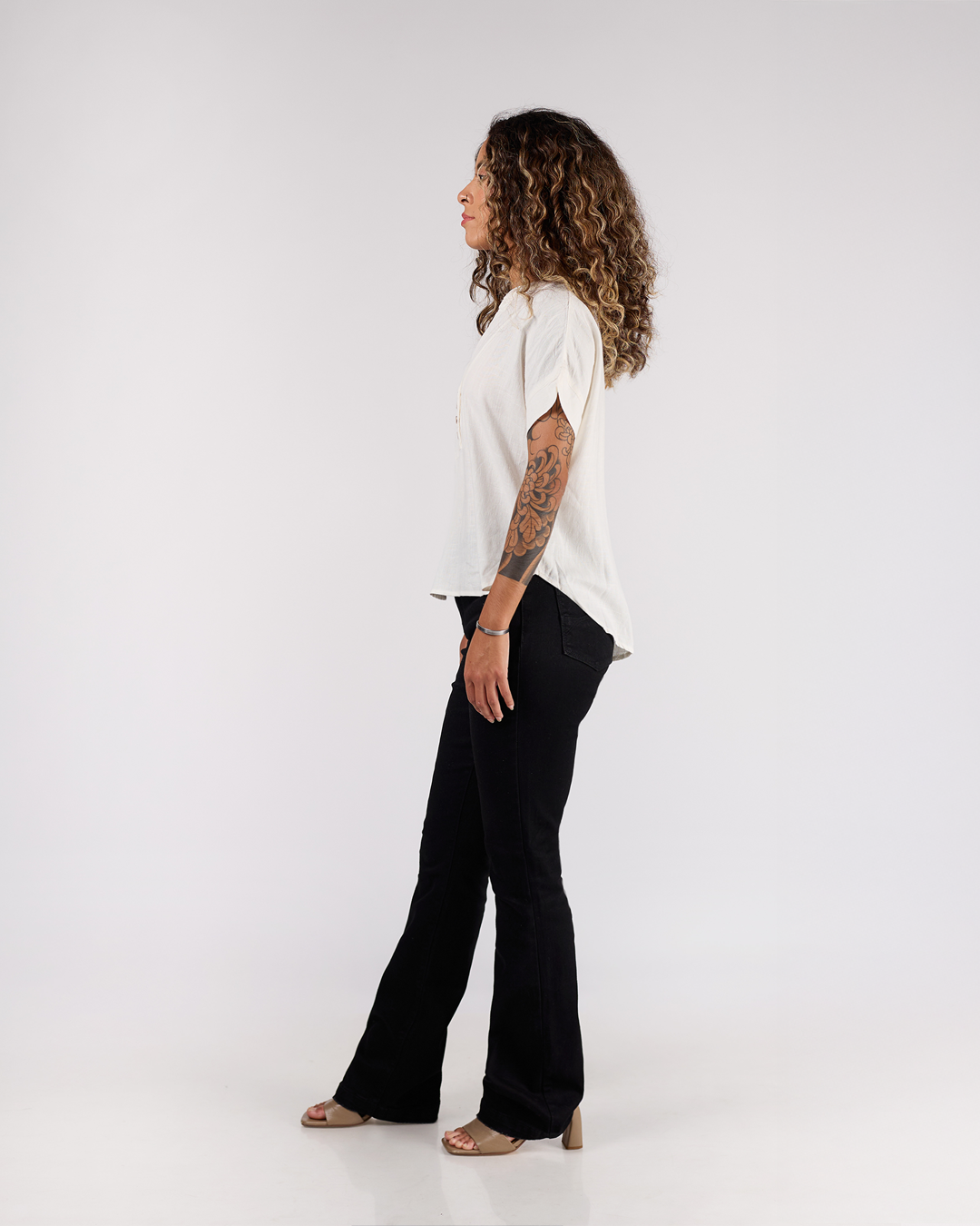 JEANS NEGROS BOOT CUT