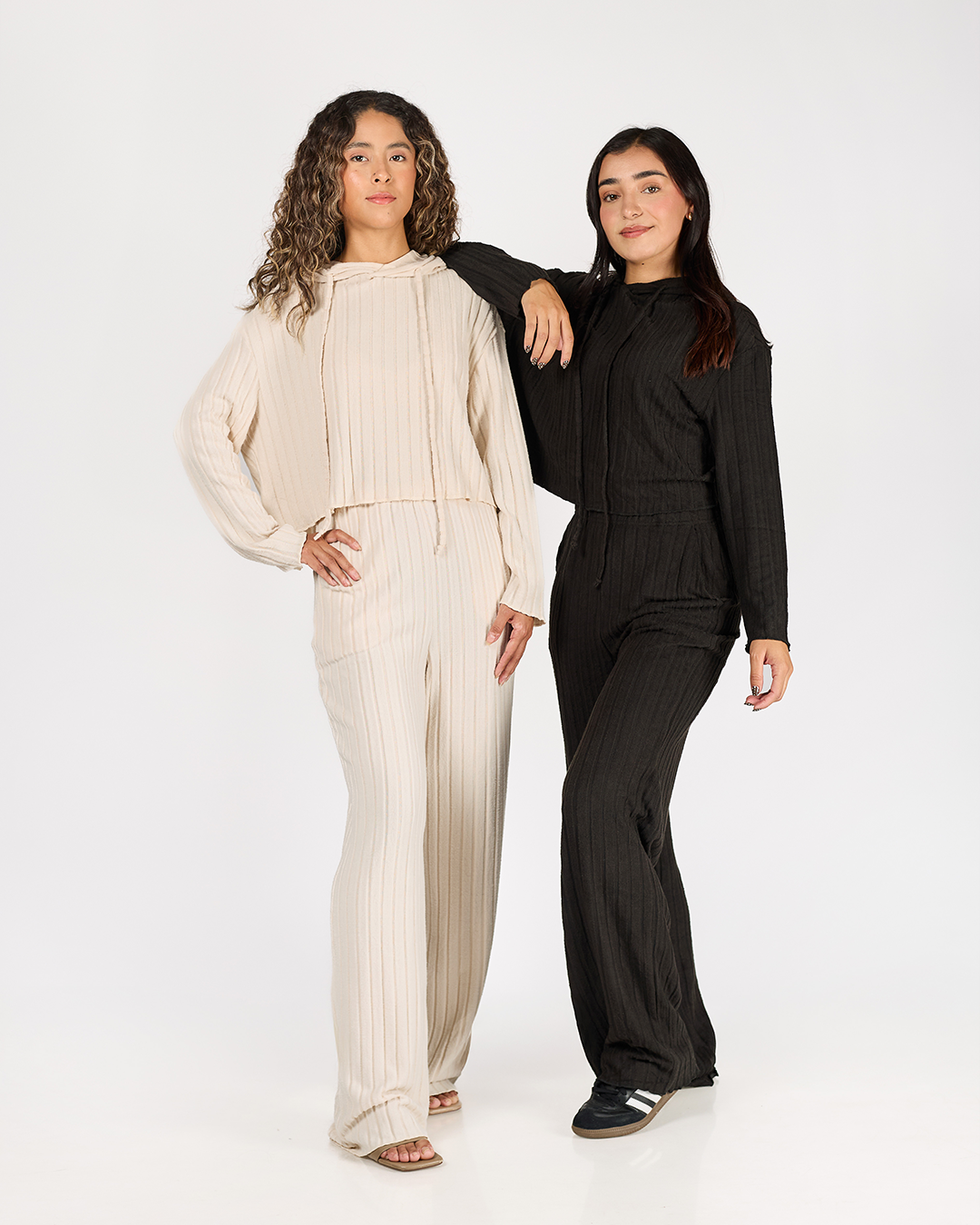 CONJUNTO MANGA LARGA Y GORRO