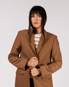 BLAZER OVERSIZE HOMBRERAS CAFÉ